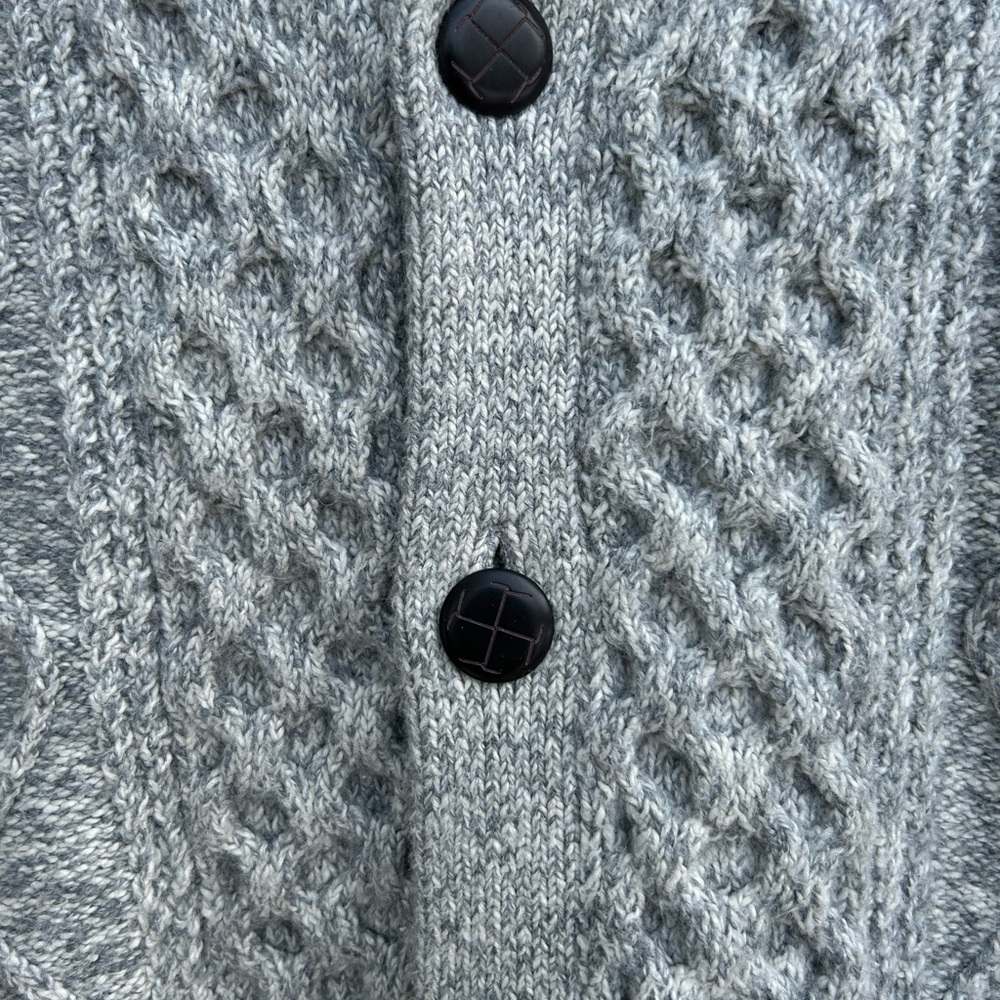 Windriver Heritage Gray Cable Knit Cardigan - Picture 3 of 7